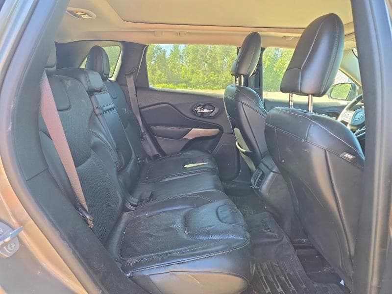 2017 JEEP CHEROKEE LIMITED 10