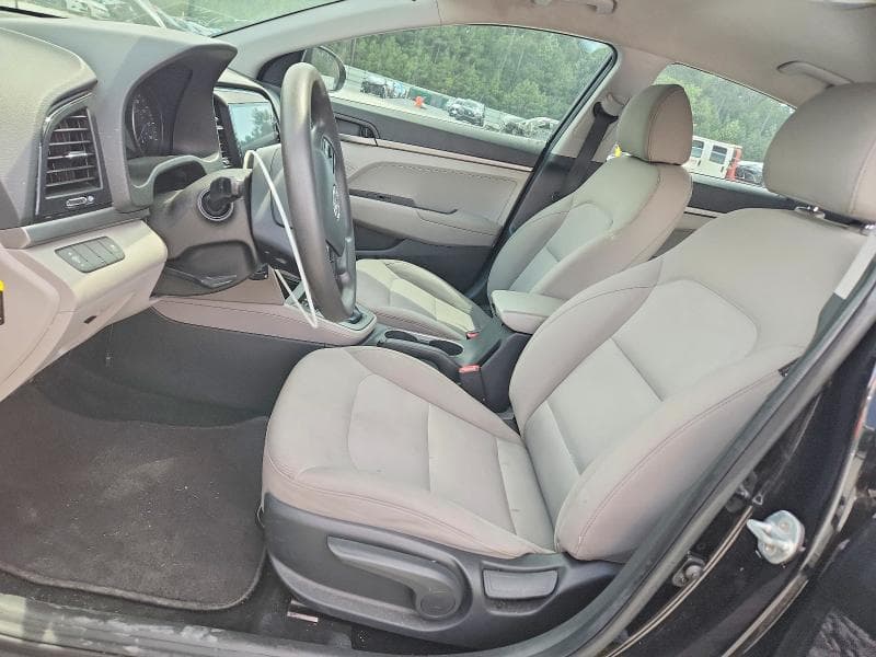 2018 HYUNDAI ELANTRA SE 7