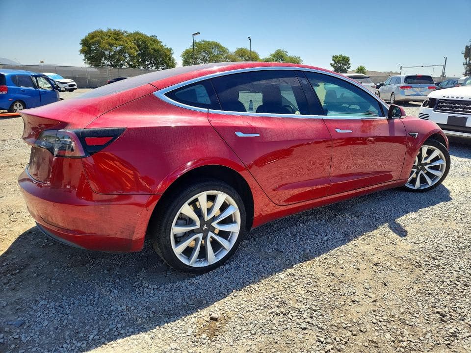 2018 TESLA MODEL 3 3