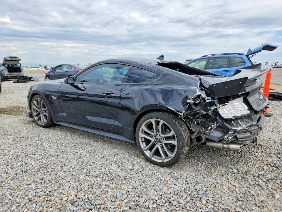 2022 FORD MUSTANG GT 2