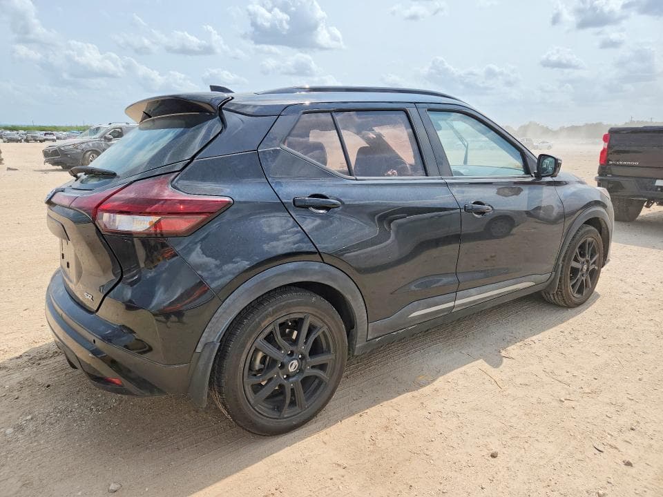 2021 NISSAN KICKS SR 3