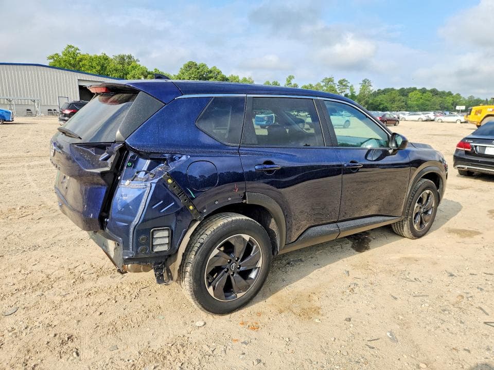 2025 NISSAN ROGUE SV 3