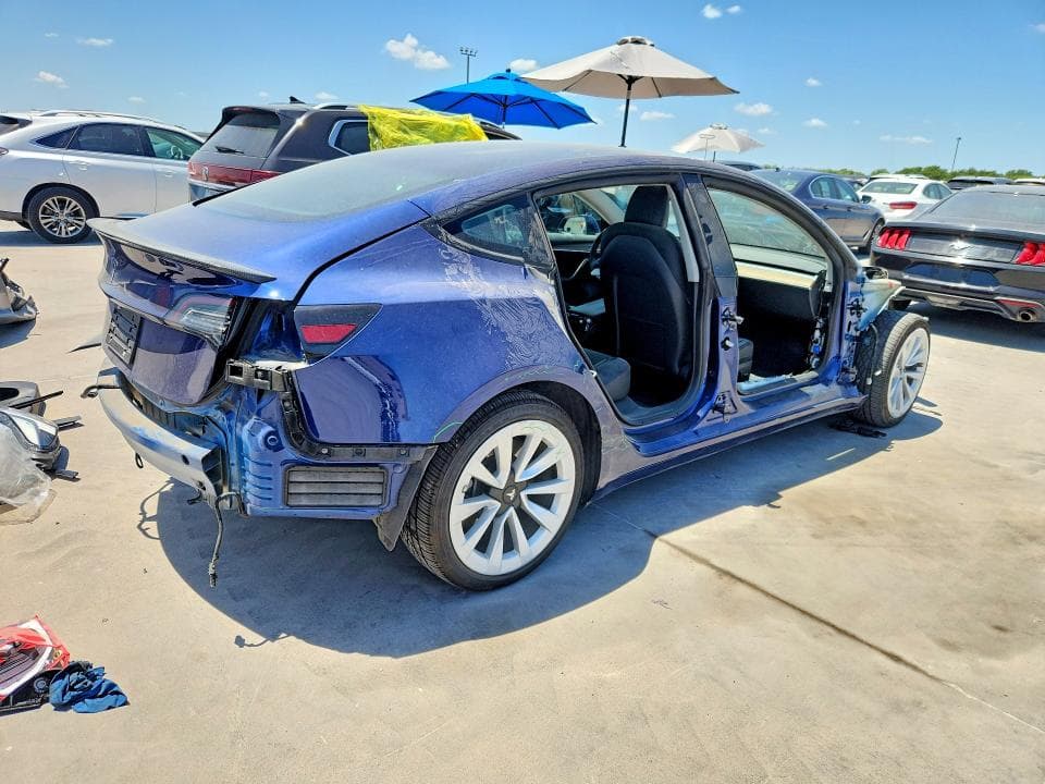 2023 TESLA MODEL 3 3