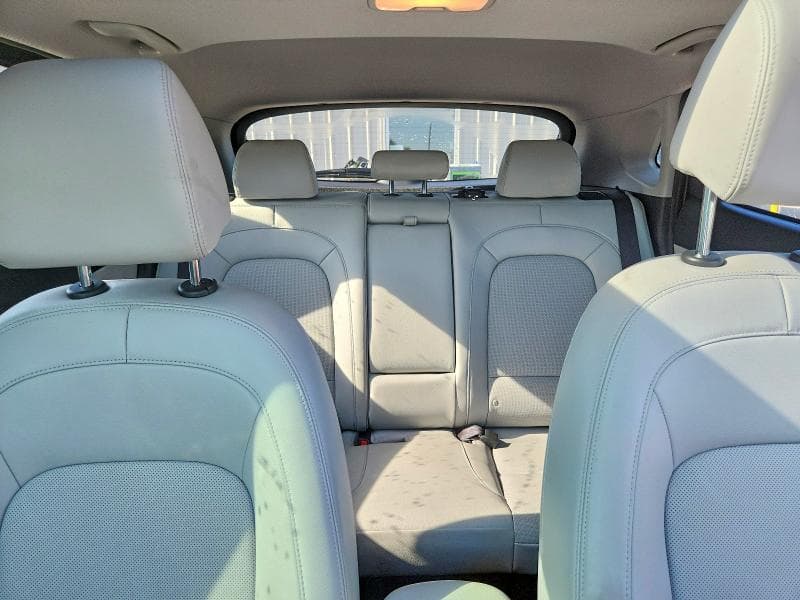 2023 HYUNDAI KONA LIMITED 10
