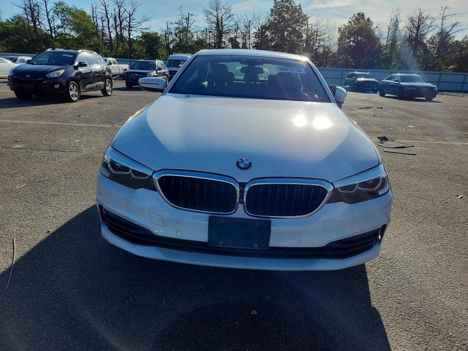 2019 BMW 540 XI 5