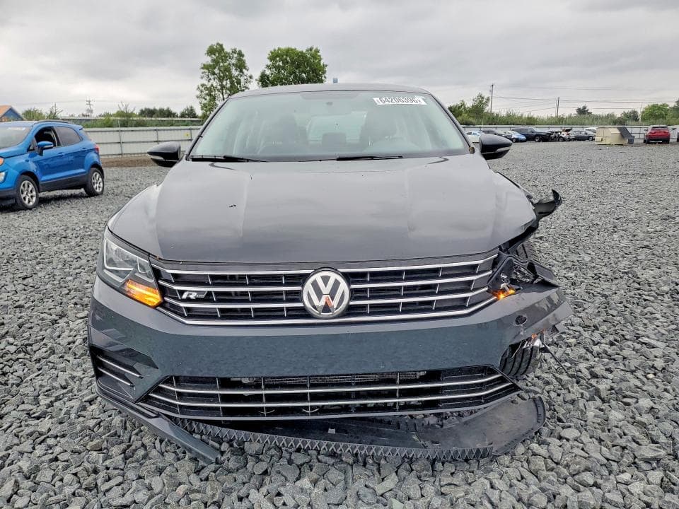 2017 VOLKSWAGEN PASSAT R-LINE 5