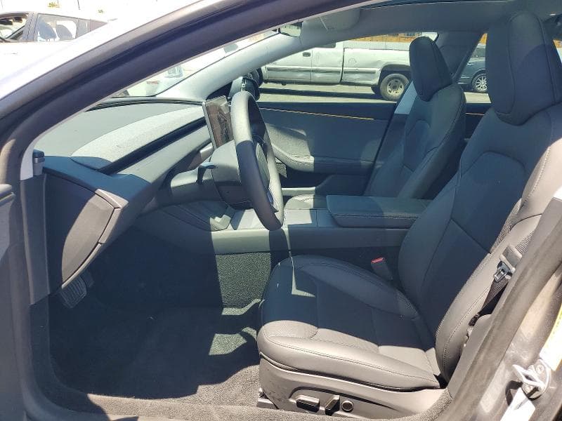 2026 TESLA MODEL 3 7