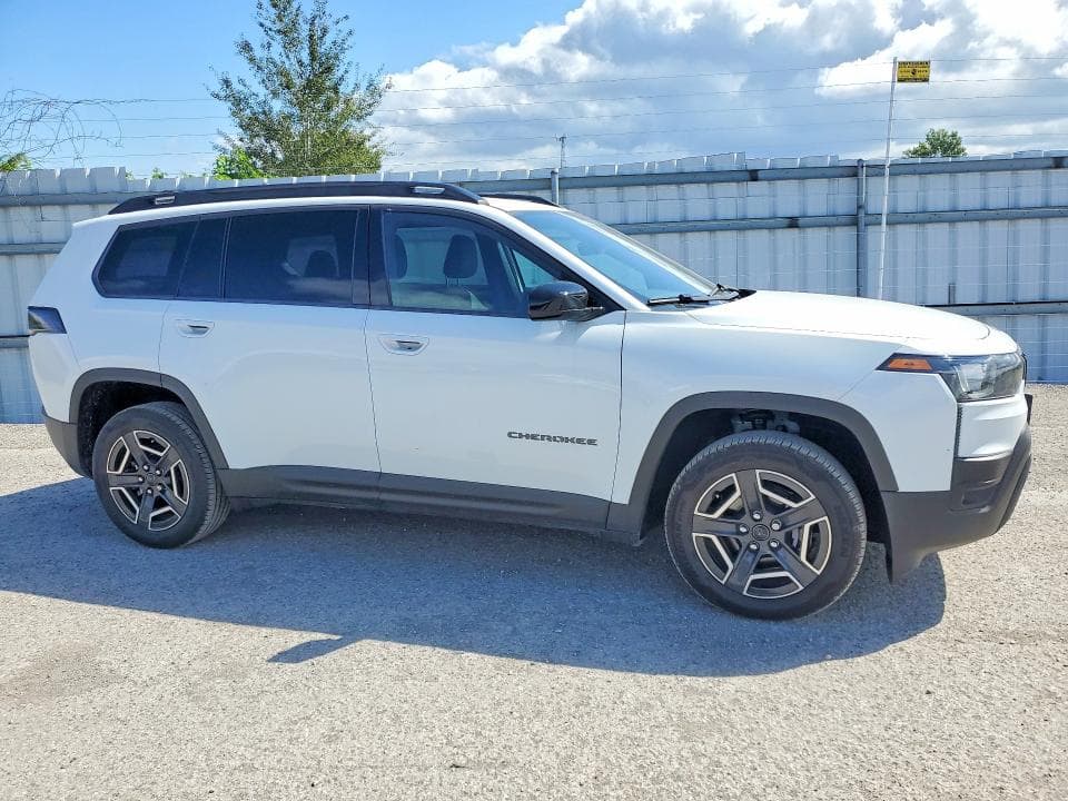 2026 JEEP CHEROKEE LAREDO 4