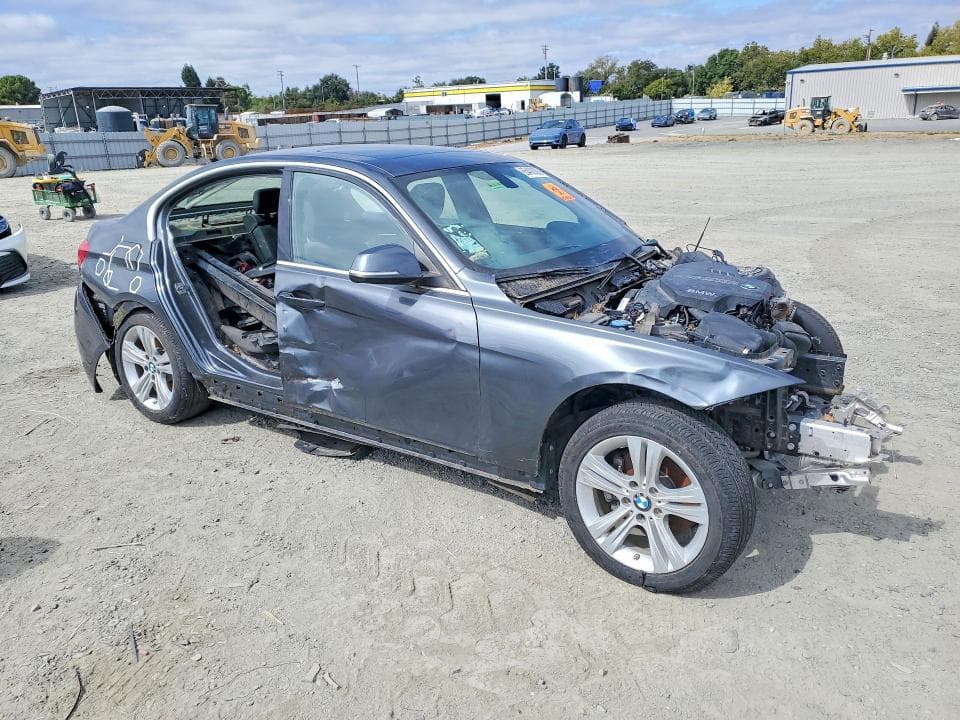 2017 BMW 330 XI 4