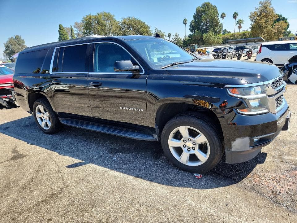 2018 CHEVROLET SUBURBAN C1500 LT 4