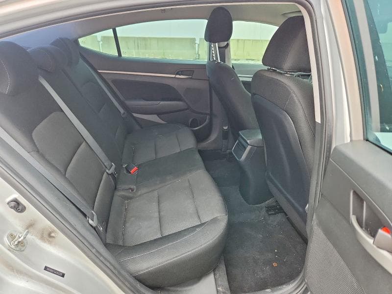 2018 HYUNDAI ELANTRA SEL 10