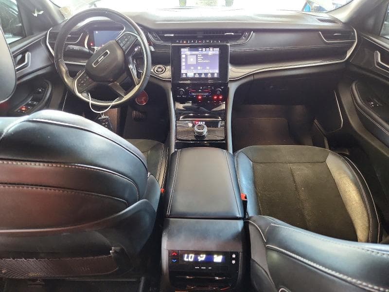 2021 JEEP GRAND CHEROKEE L LAREDO 8