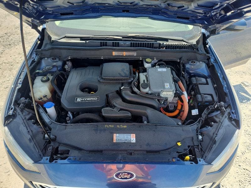 2019 FORD FUSION SE 11