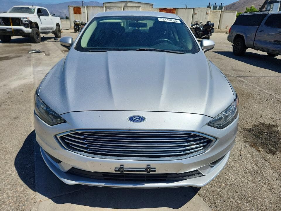 2017 FORD FUSION SE 5