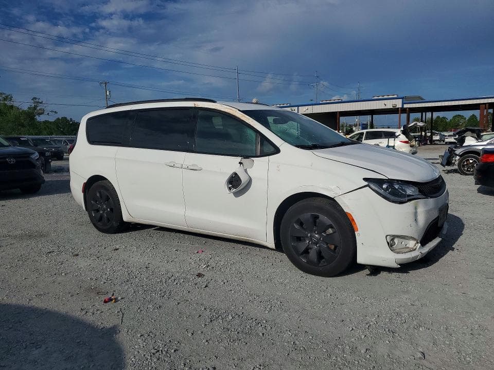 2020 CHRYSLER PACIFICA HYBRID LIMITED 4