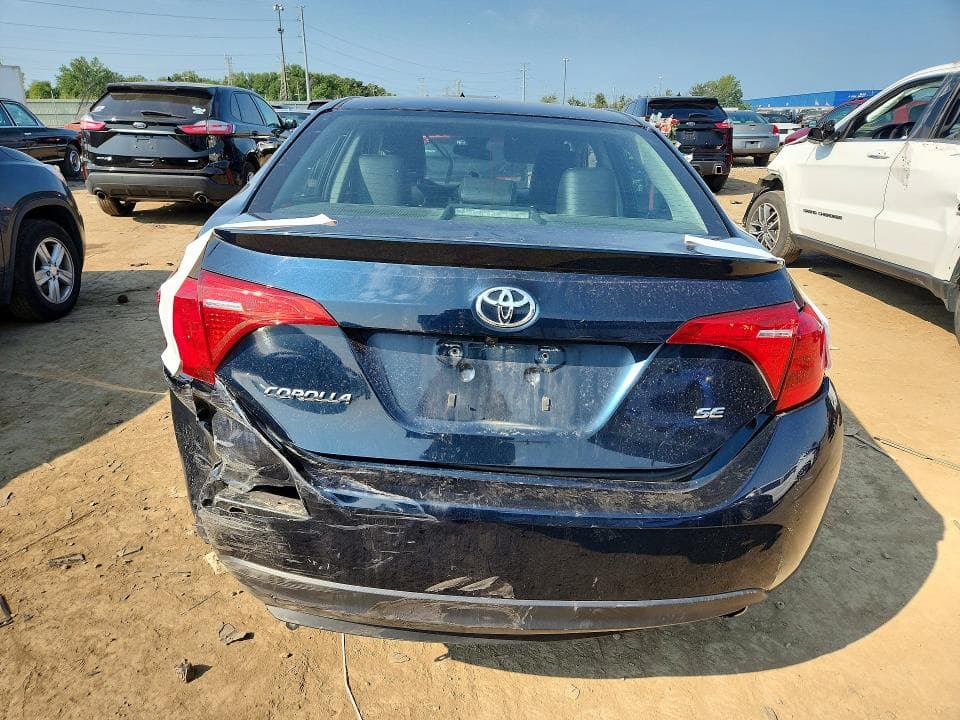 2019 TOYOTA COROLLA SE 6
