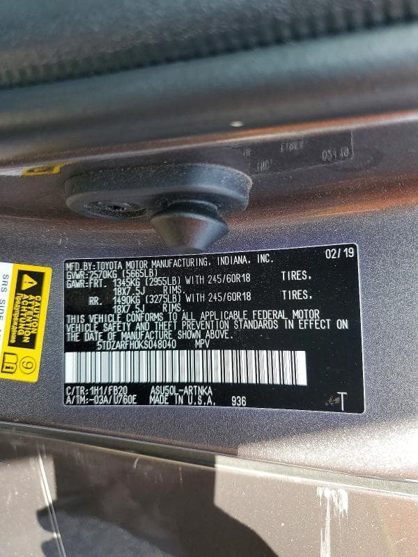 2019 TOYOTA HIGHLANDER LE 13
