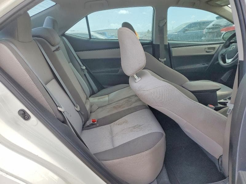 2019 TOYOTA COROLLA LE 10