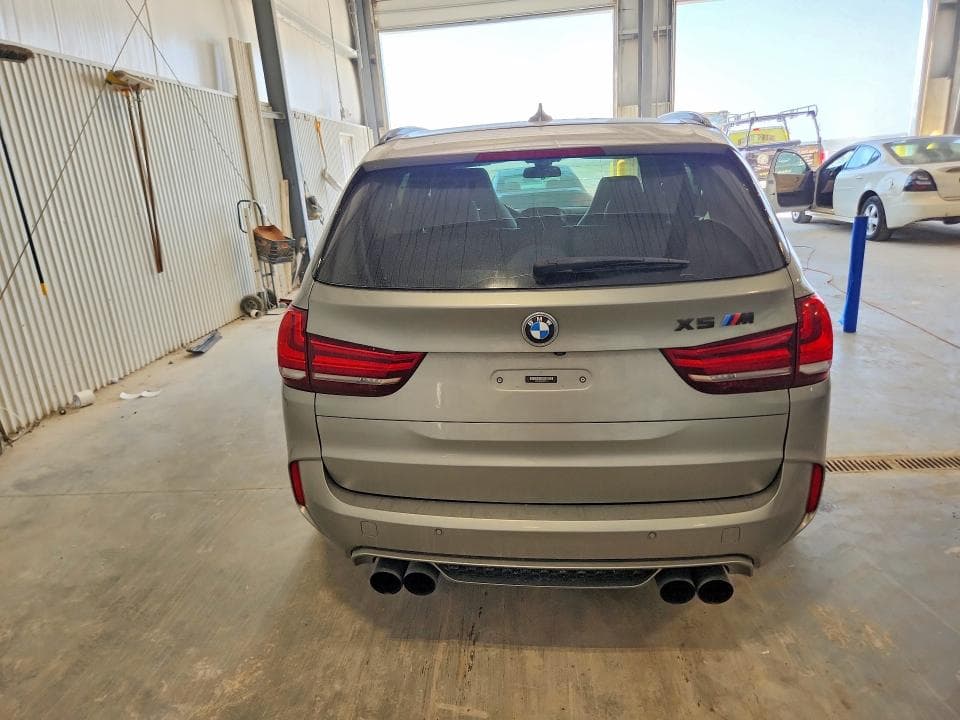 2018 BMW X5 M 6