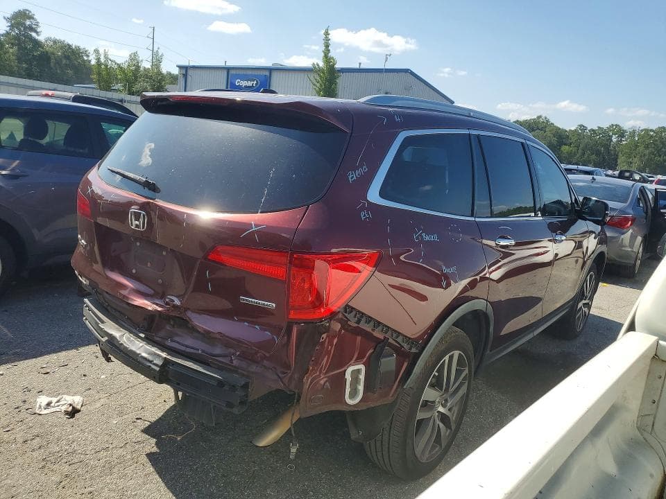 2018 HONDA PILOT TOURING 3