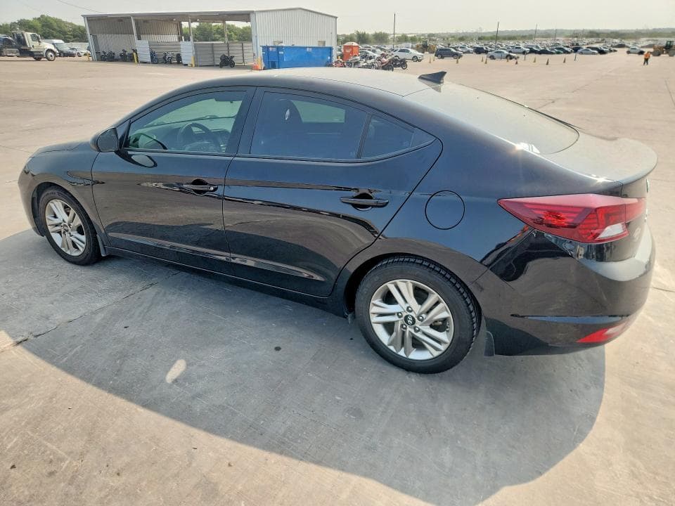 2020 HYUNDAI ELANTRA SEL 2