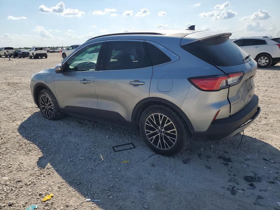 2022 FORD ESCAPE TITANIUM 2