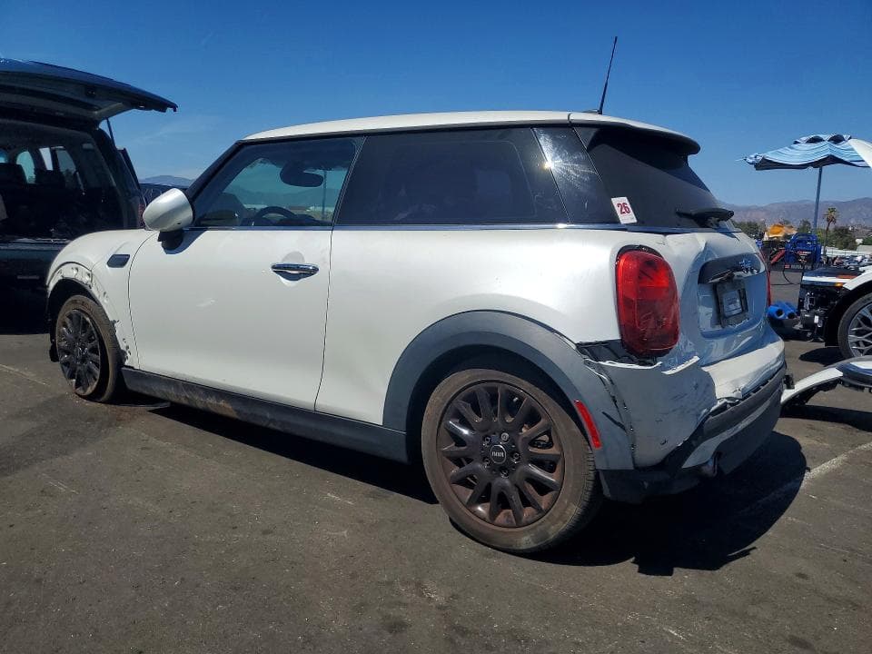 2023 MINI COOPER 2