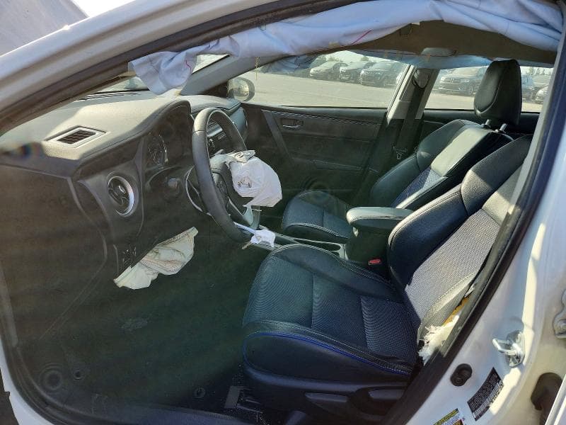 2017 TOYOTA COROLLA SE 7