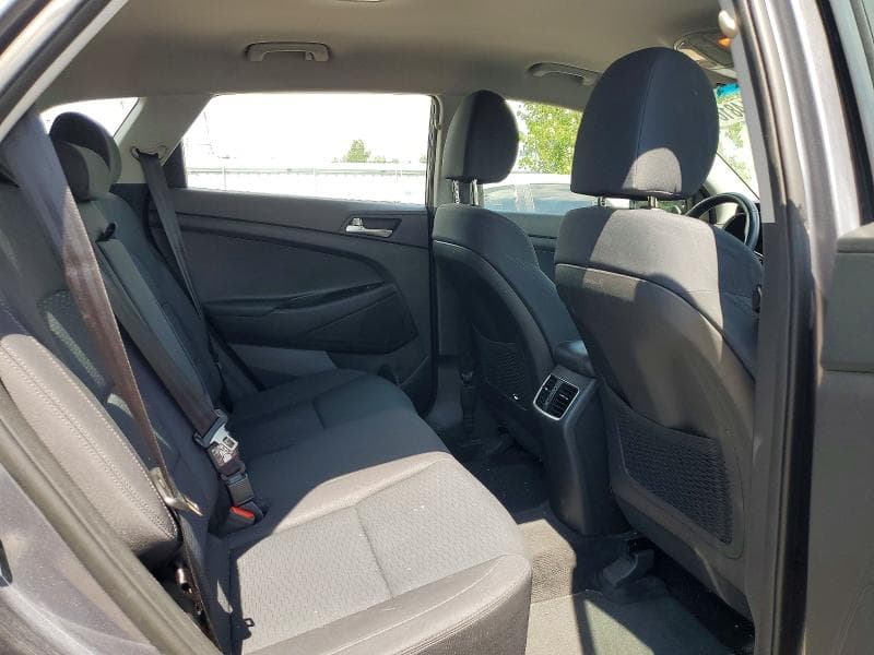 2019 HYUNDAI TUCSON SE 11