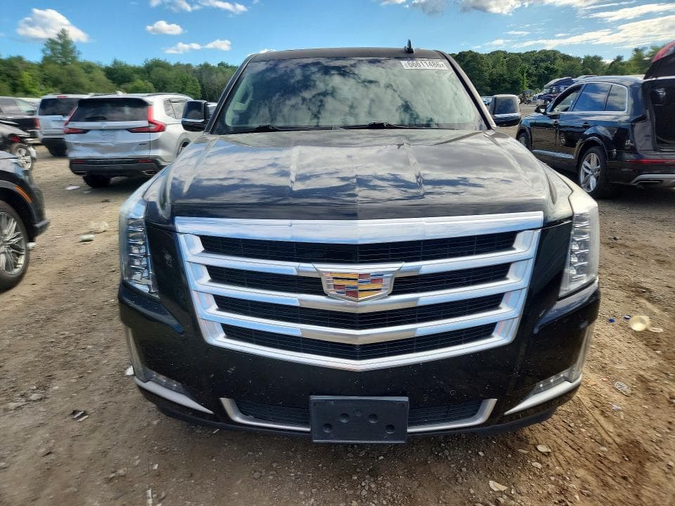 2017 CADILLAC ESCALADE ESV LUXURY 5