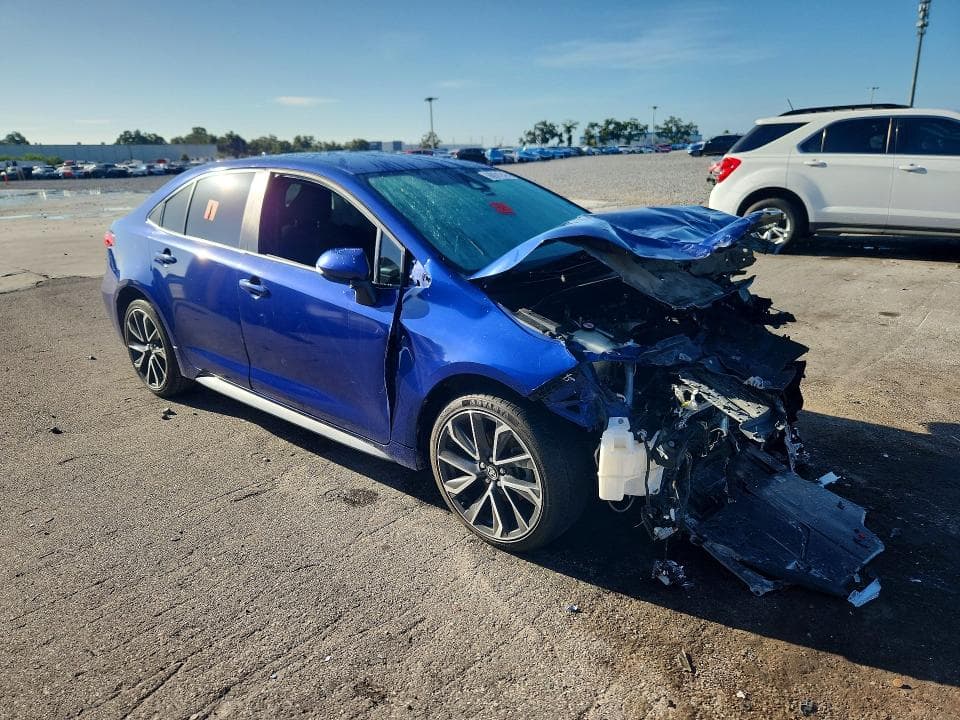 2020 TOYOTA COROLLA SE 4
