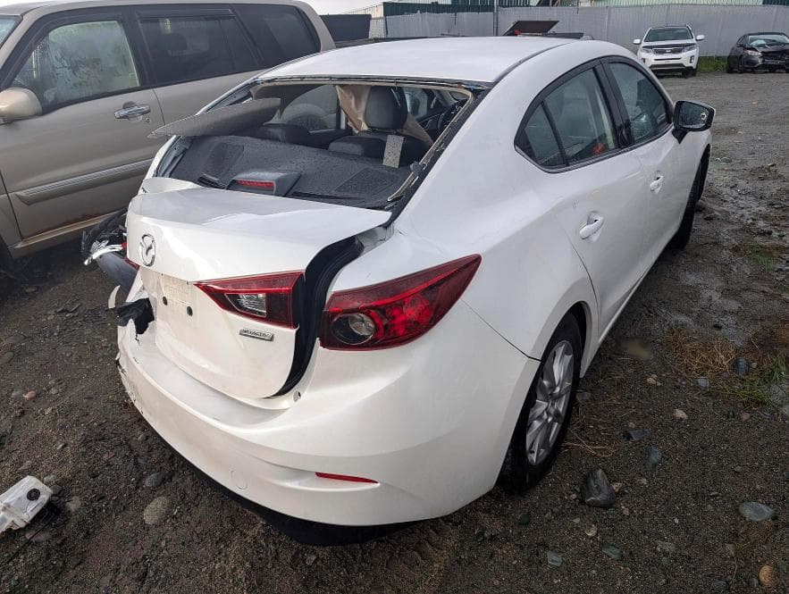 2018 MAZDA 3 GS 4