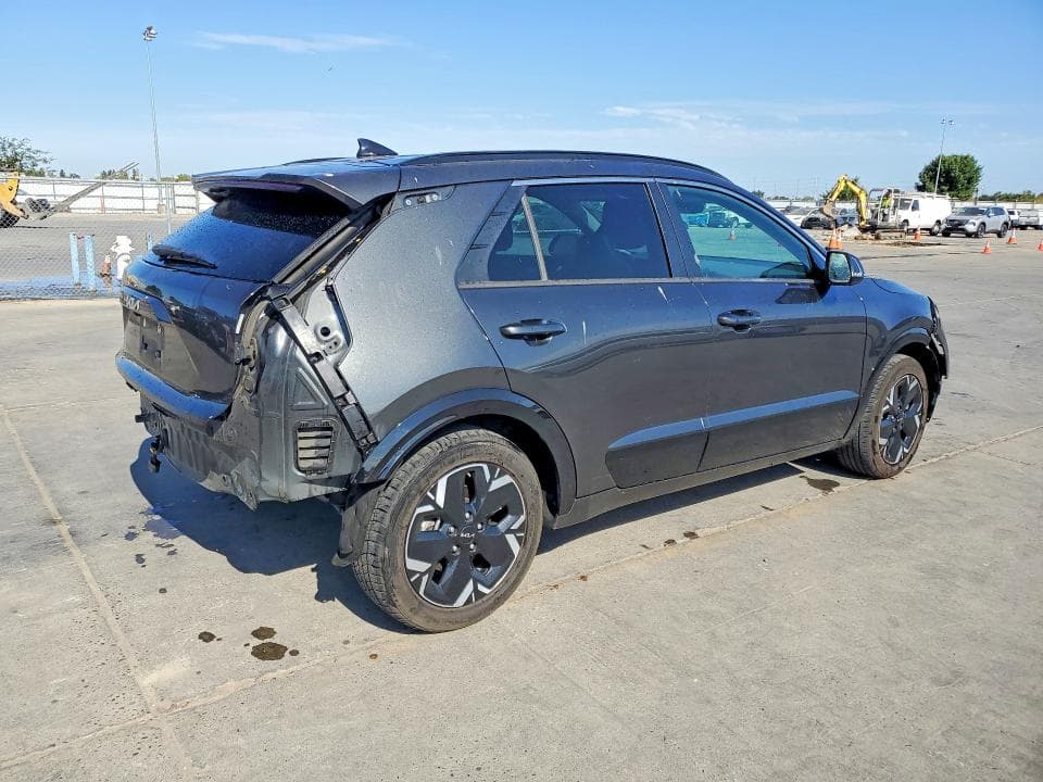 2023 KIA NIRO WIND 3