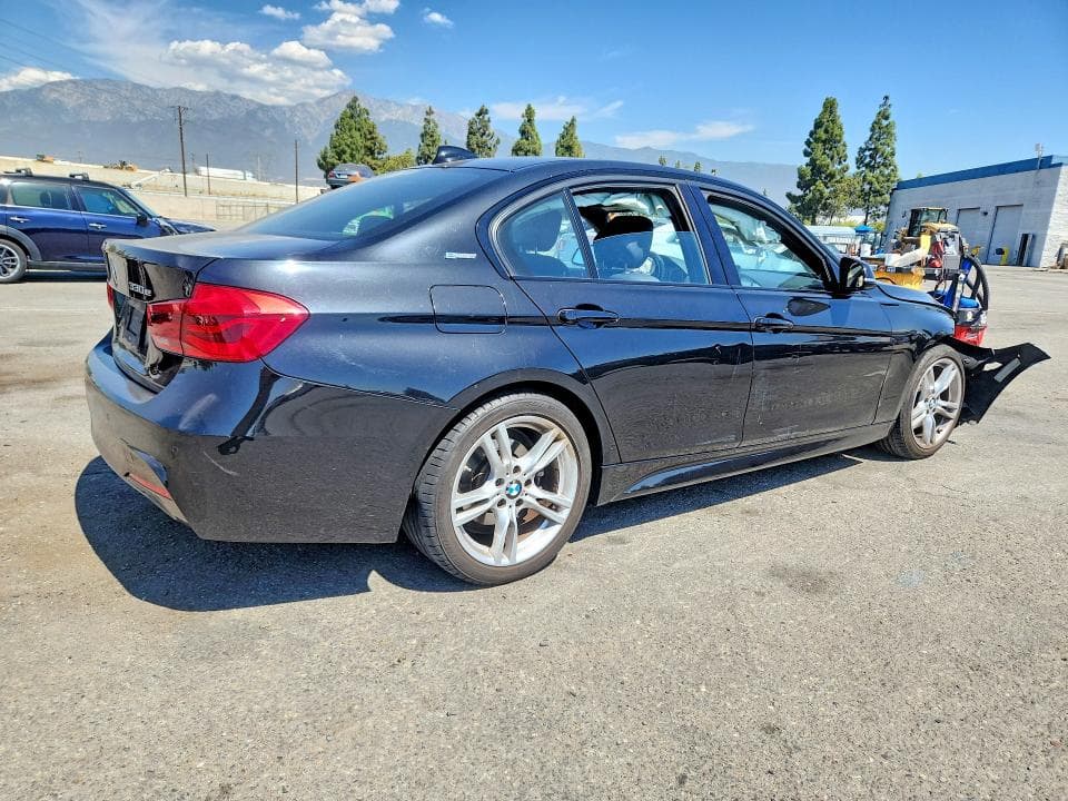 2018 BMW 330E 3
