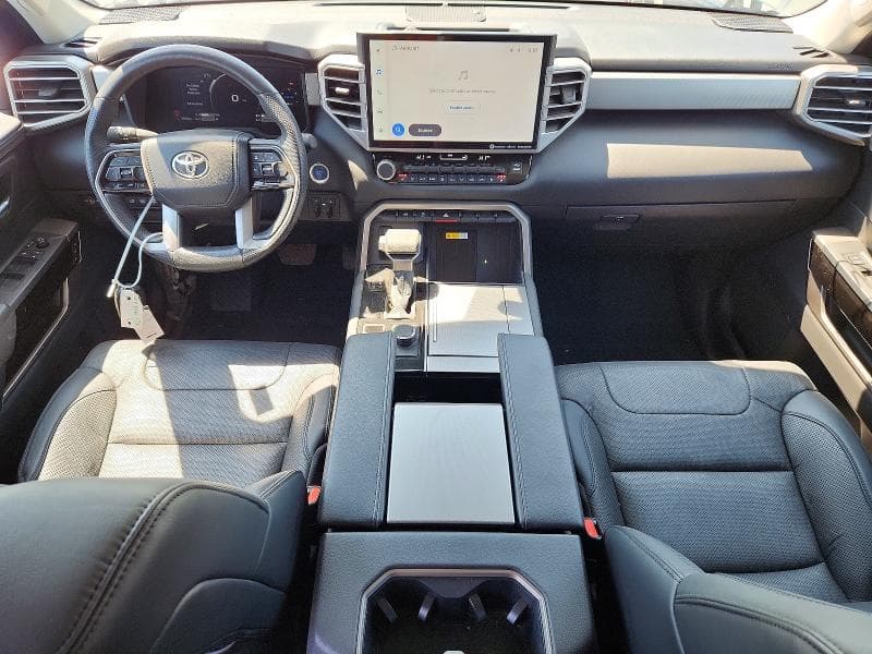 2024 TOYOTA SEQUOIA SR5 8