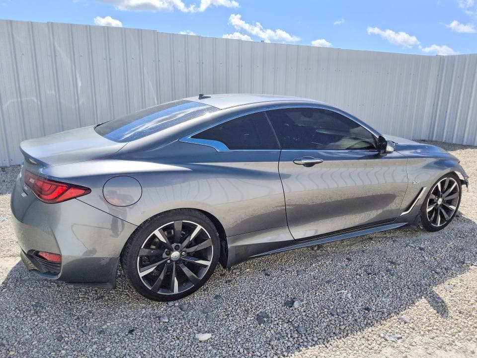 2017 INFINITI Q60 3.0T PREMIUM 3