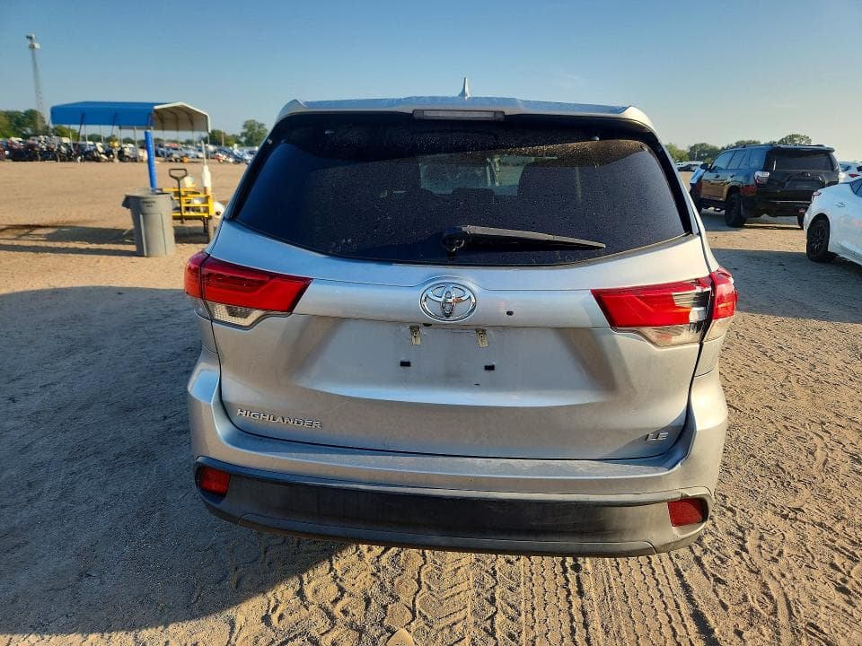 2019 TOYOTA HIGHLANDER LE PLUS 6
