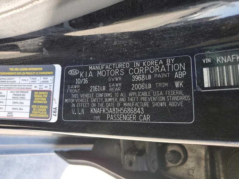 2017 KIA FORTE5 LX 12