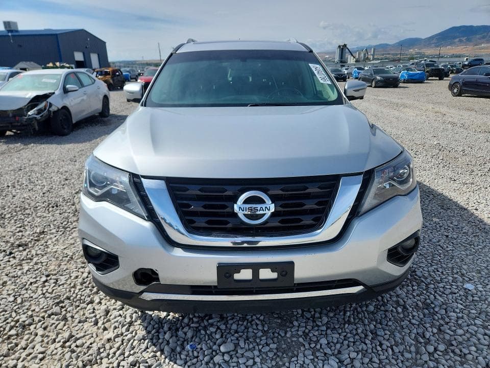 2017 NISSAN PATHFINDER SL 5