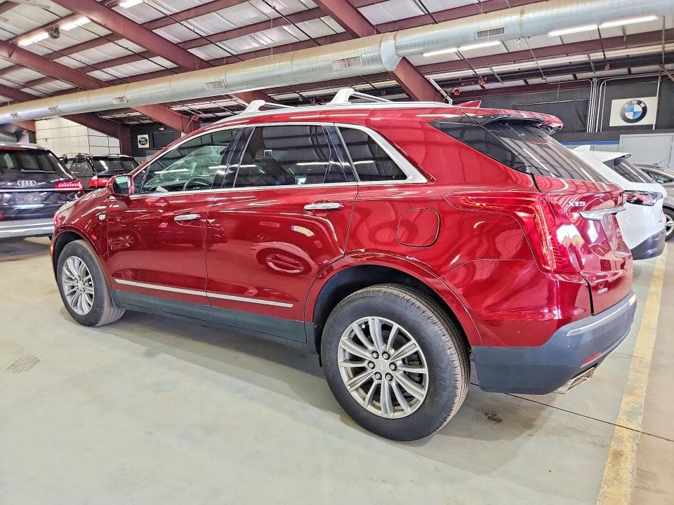 2017 CADILLAC XT5 LUXURY 2