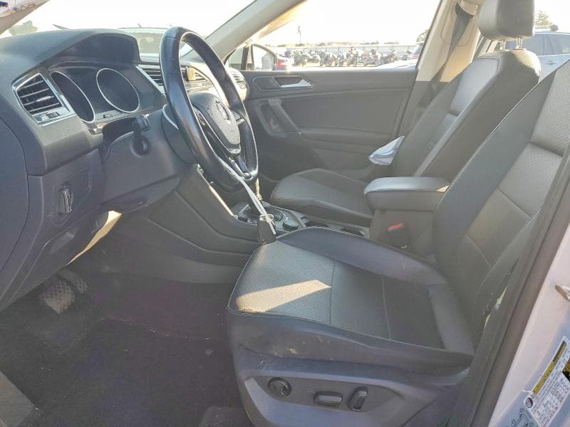 2018 VOLKSWAGEN TIGUAN SE 7