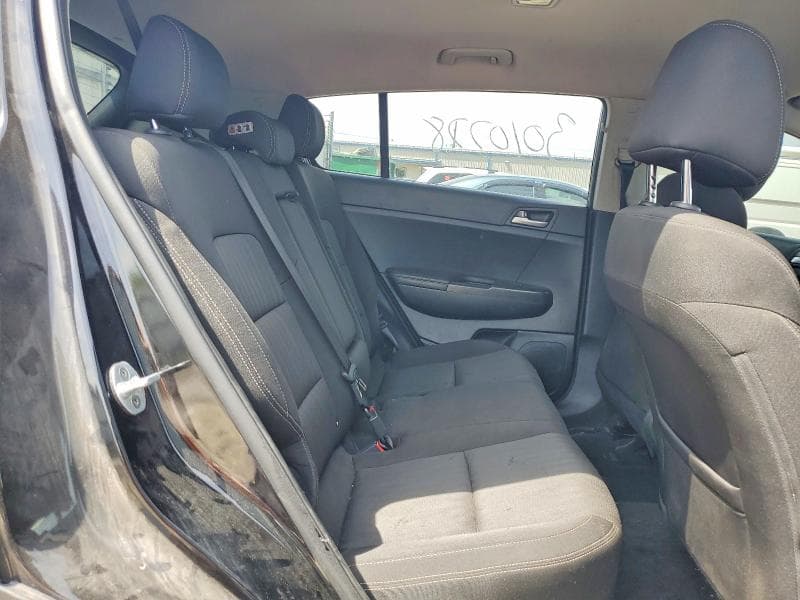 2017 KIA SPORTAGE LX 11