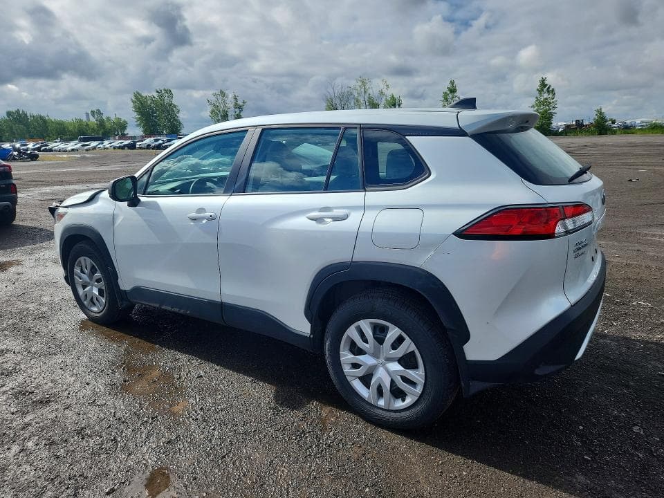 2023 TOYOTA COROLLA CROSS L 2