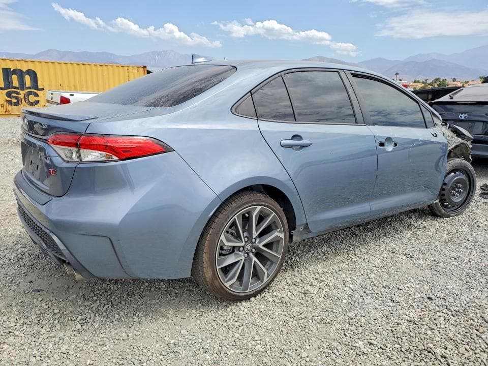 2022 TOYOTA COROLLA SE 3