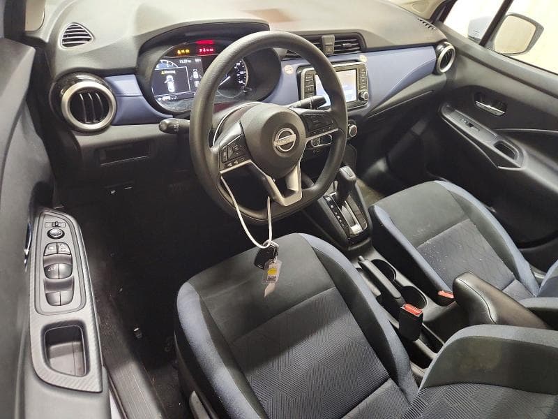2024 NISSAN VERSA SV 8