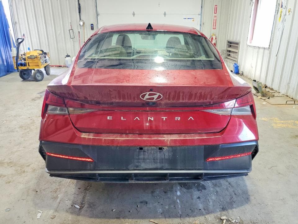 2025 HYUNDAI ELANTRA SEL 6