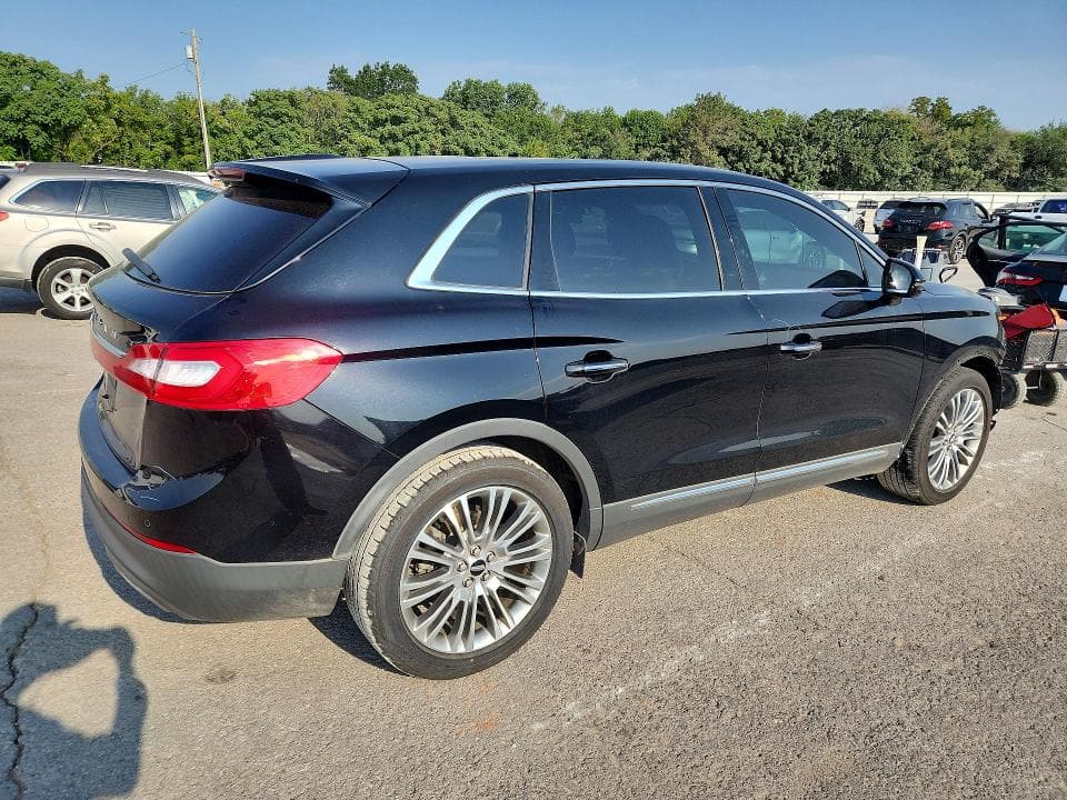 2017 LINCOLN MKX RESERVE 3