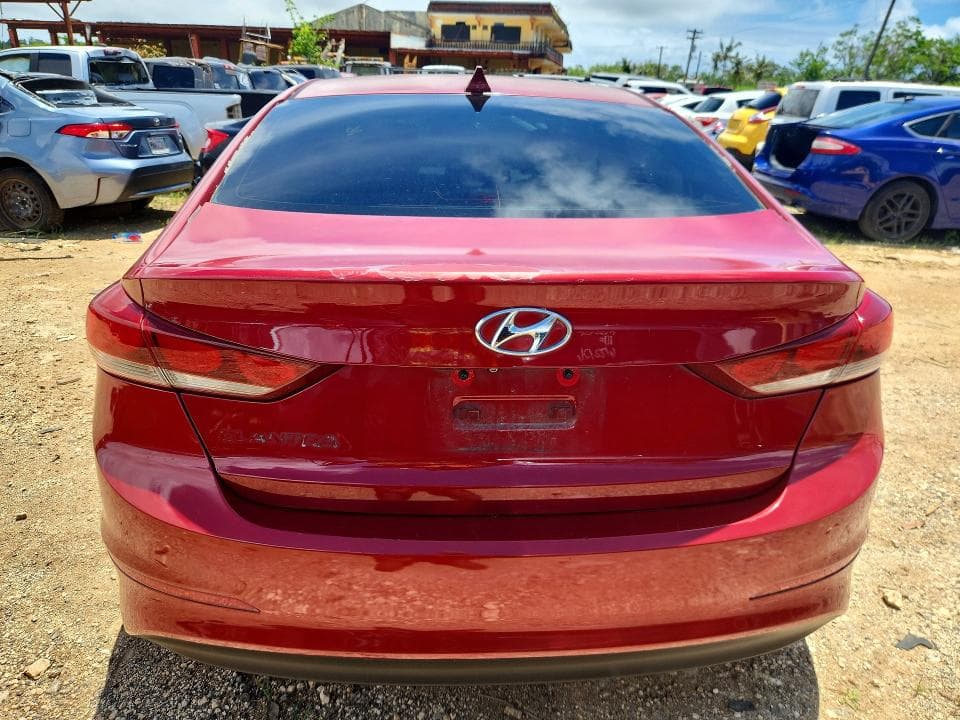 2017 HYUNDAI ELANTRA SE 6