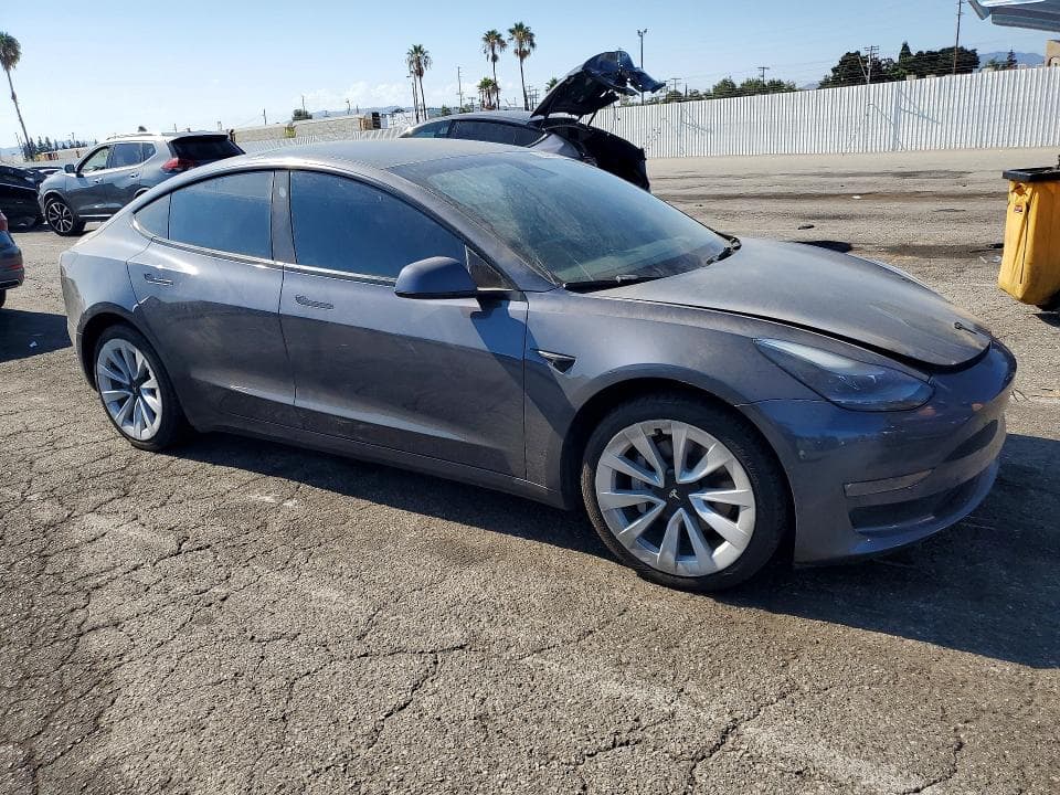 2022 TESLA MODEL 3 4