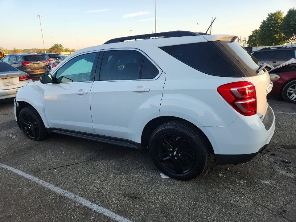 2017 CHEVROLET EQUINOX LT 2